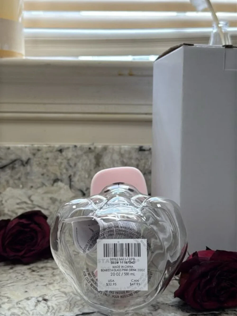 Starbucks comes new strawberry
